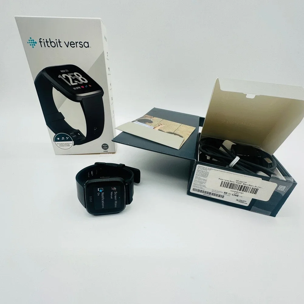 Fitbit Versa Smartwatch Black Black Aluminum Case FB504 Fitness Tracker Tested